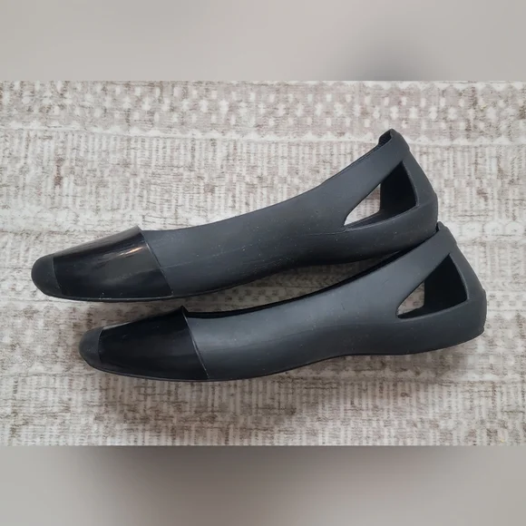 Crocs Black Women's Flats - Picture 4 of 7